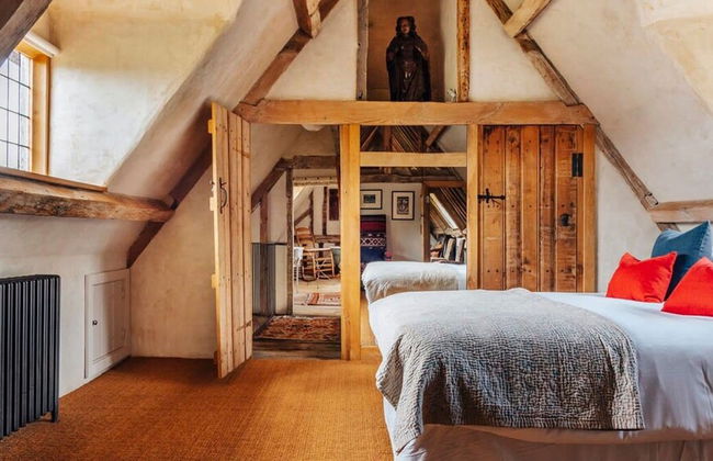 Lavish Tudor Hall Gardens - Sleeps 14 - Foto 49