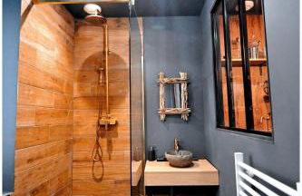 Le Chalet romantique, SPA XXL, 5 min centre ville, Écran cinéma, Lit king size, cascade d'eau - Foto 6