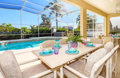 Phenomenal 7BR 4 Master Suites Southeast Pool Hot Tub Gas BBQ 2 Miles to Disney - Foto 41