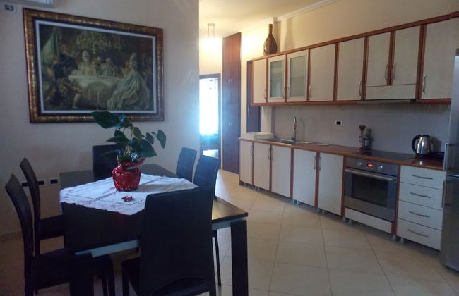 Alfred's Apartments - Photo 43