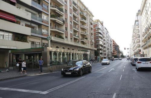 Sunterrace Loft-Triana's Star, 10' from city center! - Foto 34