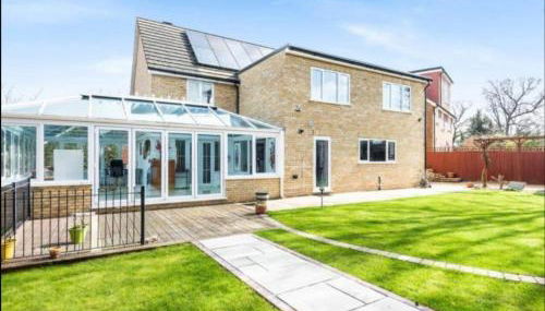 Vancouver Place - Photo 2