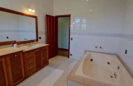 Aconchegante casa na Granja Viana - Foto 20