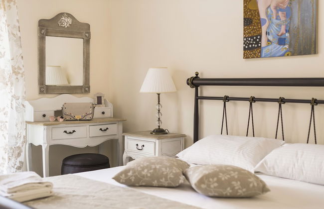 Lindos Luxury Retro Villas - Photo 14