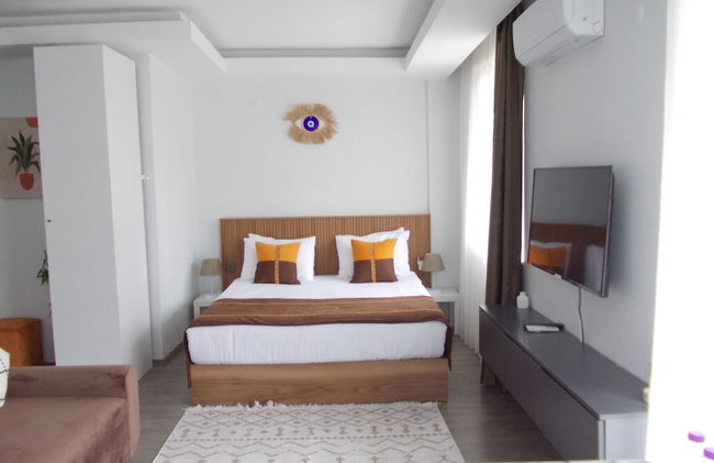 Sorta Hotel - Photo 29
