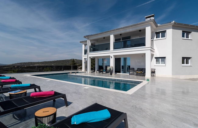 Luminous Infinity Villa With Pool and Gym - Foto 31