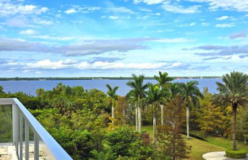 Luxury 2BR in Downtown Fort Myers Pool & Terrace - Foto 14