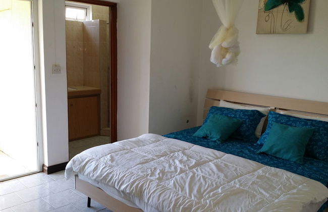 Three Bedroom Apartment by Dakz - Photo 2