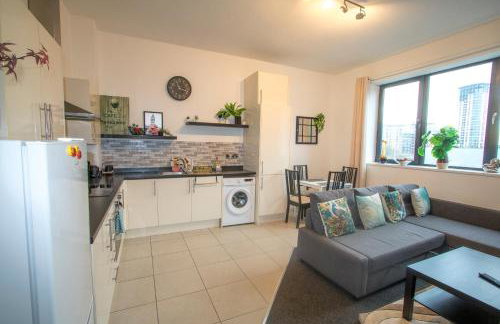 Ideal for groups - Lovely 2 Bedroom Apartment - Free Parking, Transit links, Close to Stadiums - Foto 3