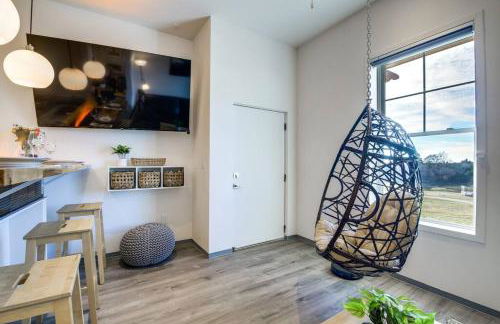 Luxury Barndo 2AN Europe Style Farm Stay Chickens - Foto 9