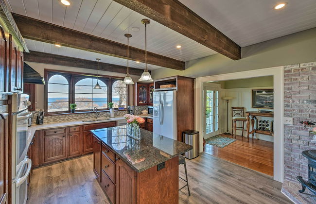 Waterfront Port Angeles Home with Harbor Views - Foto 15