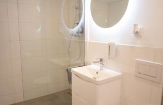 Cozy apartment with pool I U-Bahn - Photo 2