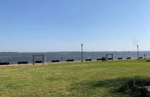 Downtown- Sunshine Cottage and Golf Cart - Foto 40