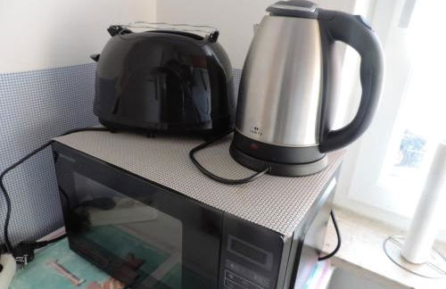 Budget Friendly Private Apartment - Foto 7