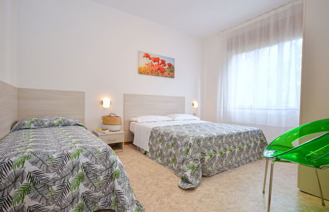 2 bedroom Apartment in Lignano Sabbiadoro - Photo 5