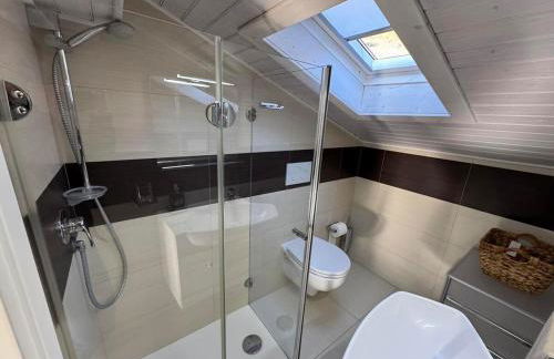 Bellavista Apt-Garden & LakeView - Foto 24