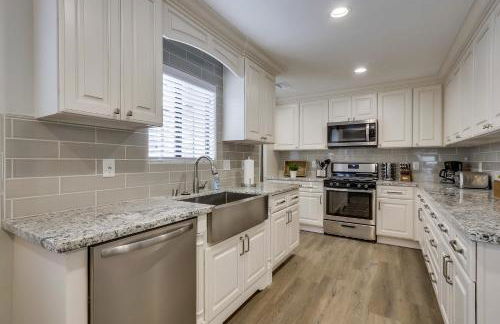 5 Bedroom plus loft room, 3 Bath home - Photo 28