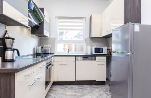 Rheinland Apartments - Stilvolle, moderne Unterkunft mit kostenfreiem WLAN und Parkplatz - Foto 8