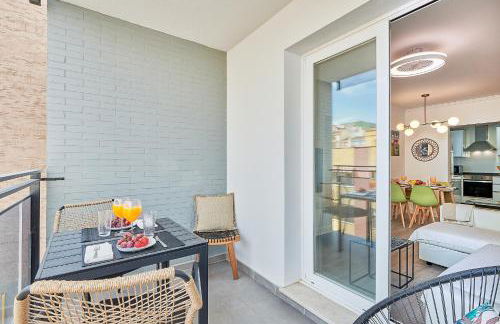 Work & Holiday Huelin - Foto 2