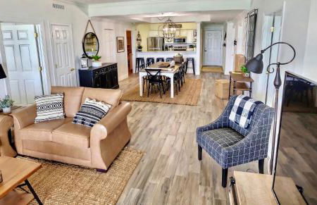 Barefoot Bliss - beachfront condo - sleeps 12 - Foto 73