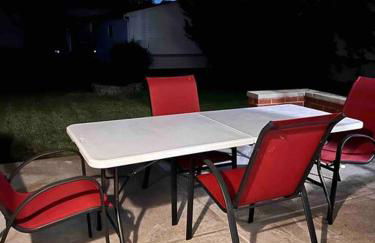 Cozy Bungalow in Madison Heights - Foto 17