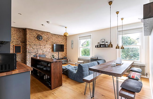 Rustic and Contemporary Haven in Brixton - Foto 1