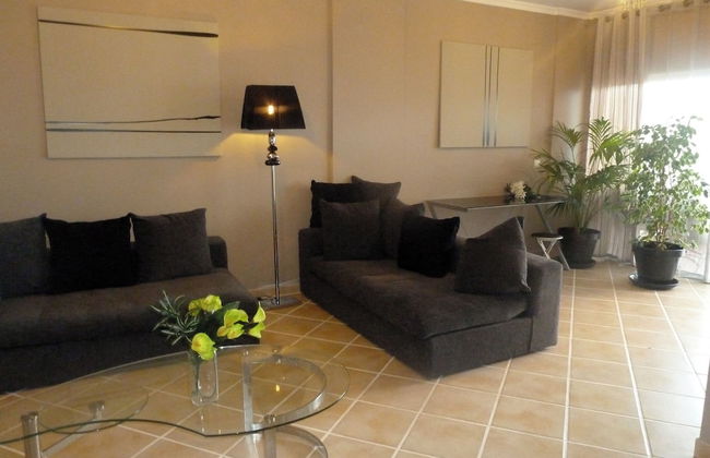 Oceanic Apartments - Photo 17