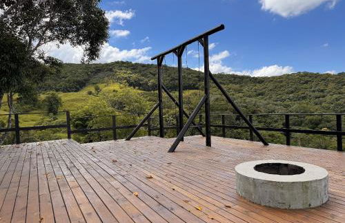 Chalé | Hidro | Churrasqueira | Vista maravilhosa - Foto 18