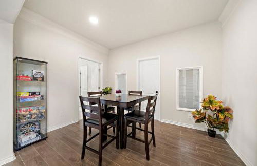 Houston Lake Retreat Pool Lake Front Spa - Foto 8