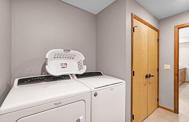 Icicle Village Winter Wonderland. Pool - Foto 15