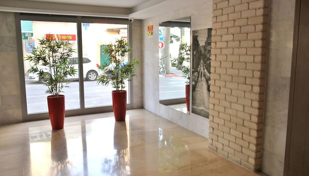 Entrada (vista interior)