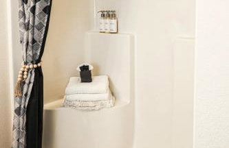 Close to Downtown, Beaches, and NAS! - Photo 32