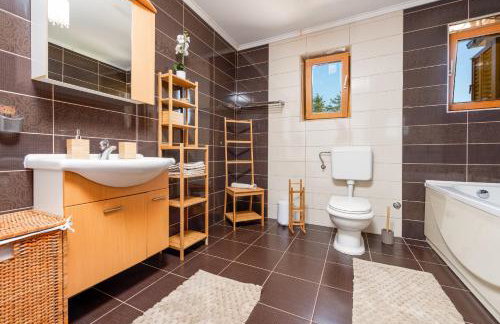 New! Holiday Home Tina with pool - Foto 30