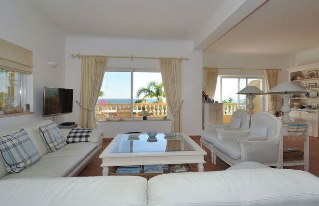 Semi-detached Villa With 1 Bedroom Located Near Meia Praia Beach - Lagos - Foto 10