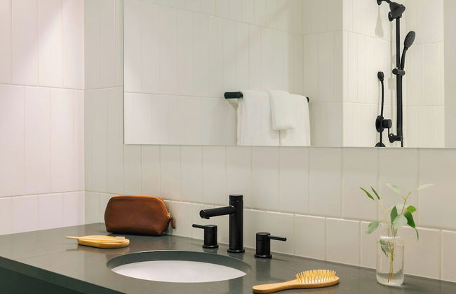 Sonder by Marriott Bonvoy Revival Apartments English Bay - Photo 41