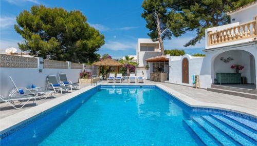 Villa George - HMR Holidays - Foto 1, Garden, Garden view