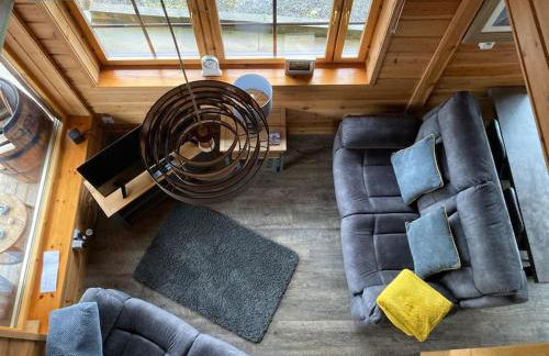 Red Squirrel log cabin with hot tub - Foto 14