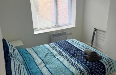 Epsom High Street Apartment 6 - Photo 8