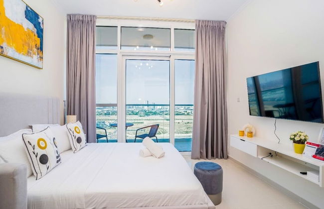 Tanin - Incredible City Vista From Balcony of Fancy Studio - Photo 3