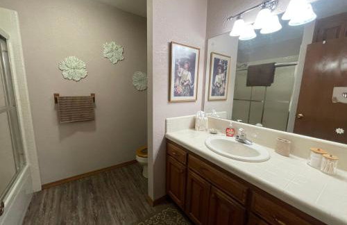 Cozy house centrally located close to everything in NWA - Foto 18