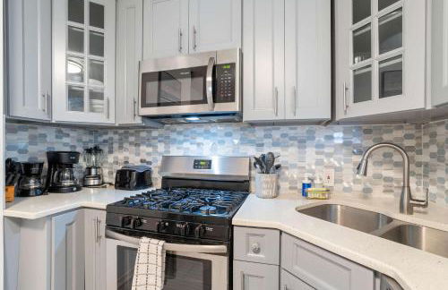 Oversized Family Beach Block Duplex with Game Room - Foto 5