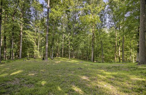 Cozy Cockeysville Retreat with Furnished Deck! - Photo 5