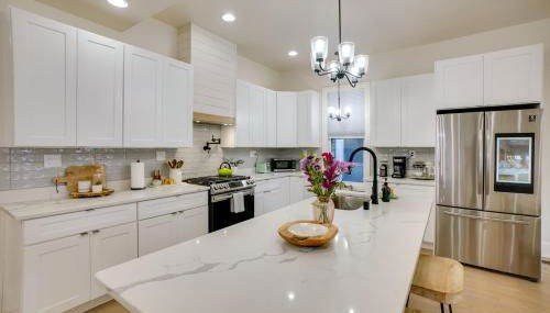 Heart of Bay View Neighborhood! Modern Retreat - Foto 2