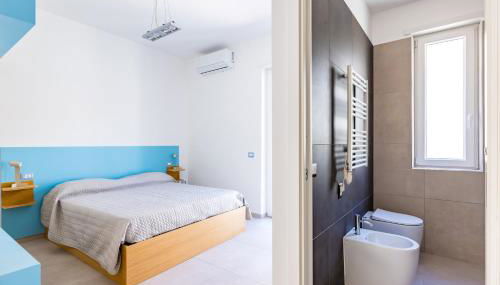 Brombeis Double Bedroom Center by NapoliApartments - Foto 2, Other