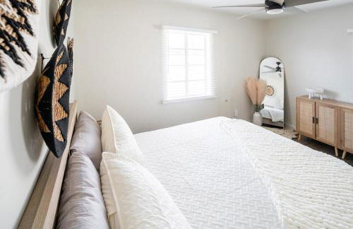 Family Friendly Home by Downtown with 3 Beds - Foto 26