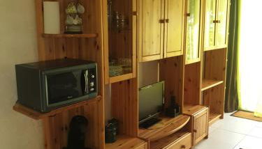 Studio cabine familial, rez de chaussée,piscine et parking privés - Foto 2