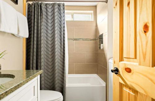 Misty Tree Top Chalet - Foto 29