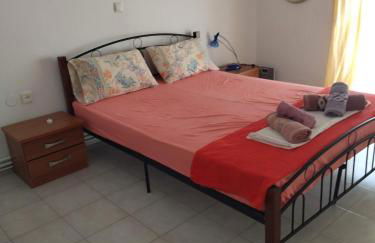 Leros Lakki Entire rental unit, Host Kathy - Foto 5