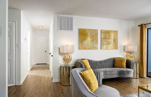 Grey Sapphire Hideaway - 2BR 2BA w Arcade & Pool - Foto 20