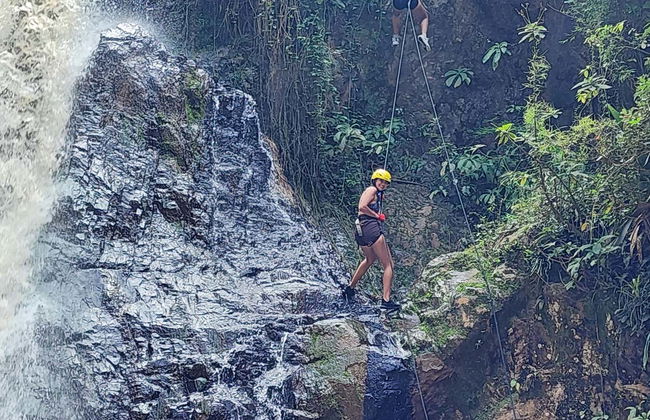 Barranquismo y rápel en Jarabacoa - Foto 12